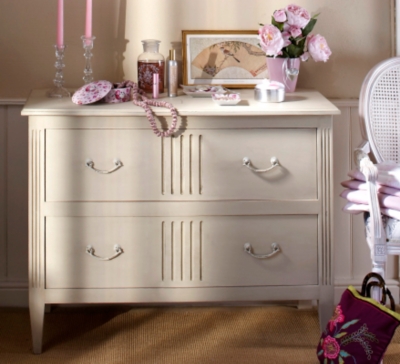 Commode Romance teintée blanc us...