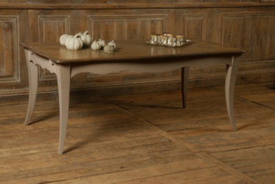 Table rectangulaire Romance avec 2 allonges
