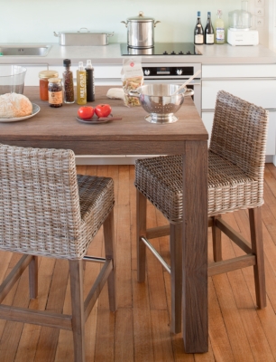 Table haute + 4 chaises hautes P...