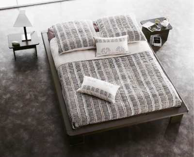 Lit Timo&eacute; 140 x 190 cm, 2 finitions - Soldes (2)